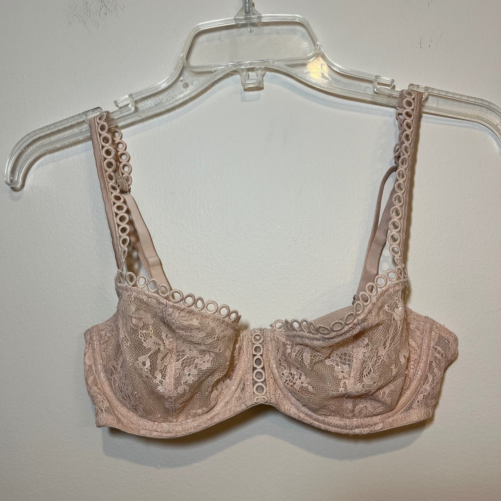Victoria's Secret Bra Dream Angels Push Up No Padding‎ Beige Shimmer Lace 34C